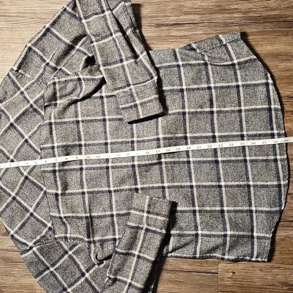 Men's RSQ Blue White Gray Plaid Flannel Long Sleevr Shirt Medium - Picture 7 of 7